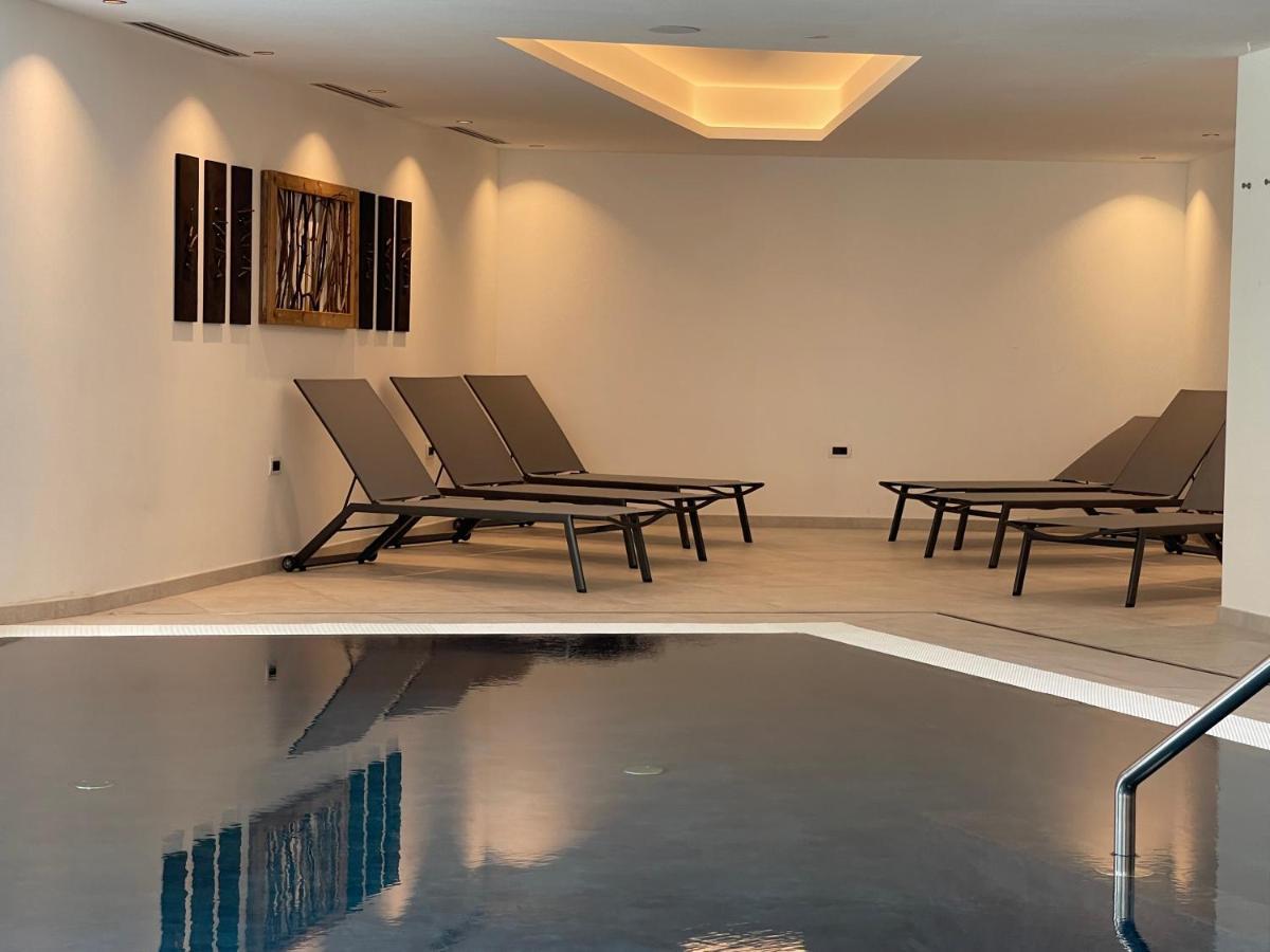 Hotel Miravalle سوراغا المظهر الخارجي الصورة