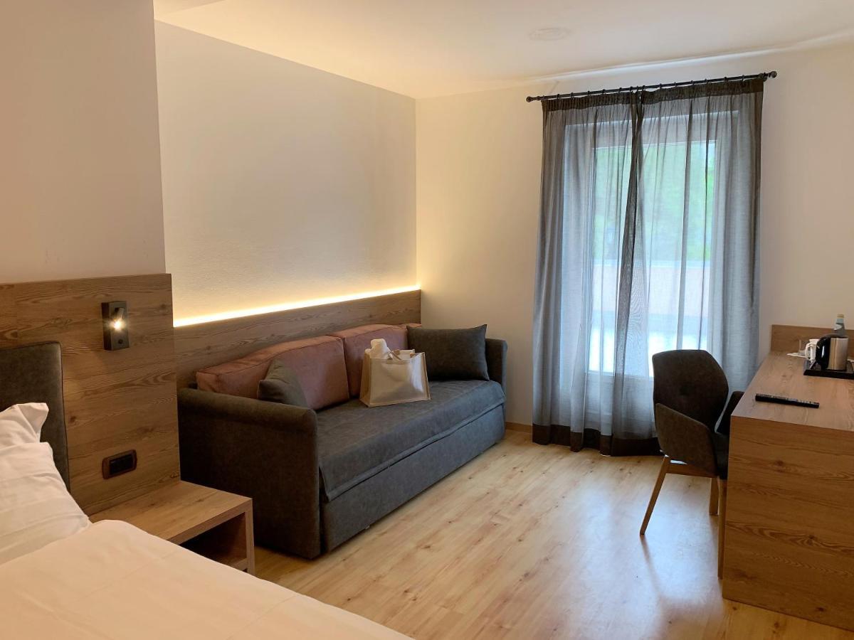 Hotel Miravalle سوراغا المظهر الخارجي الصورة