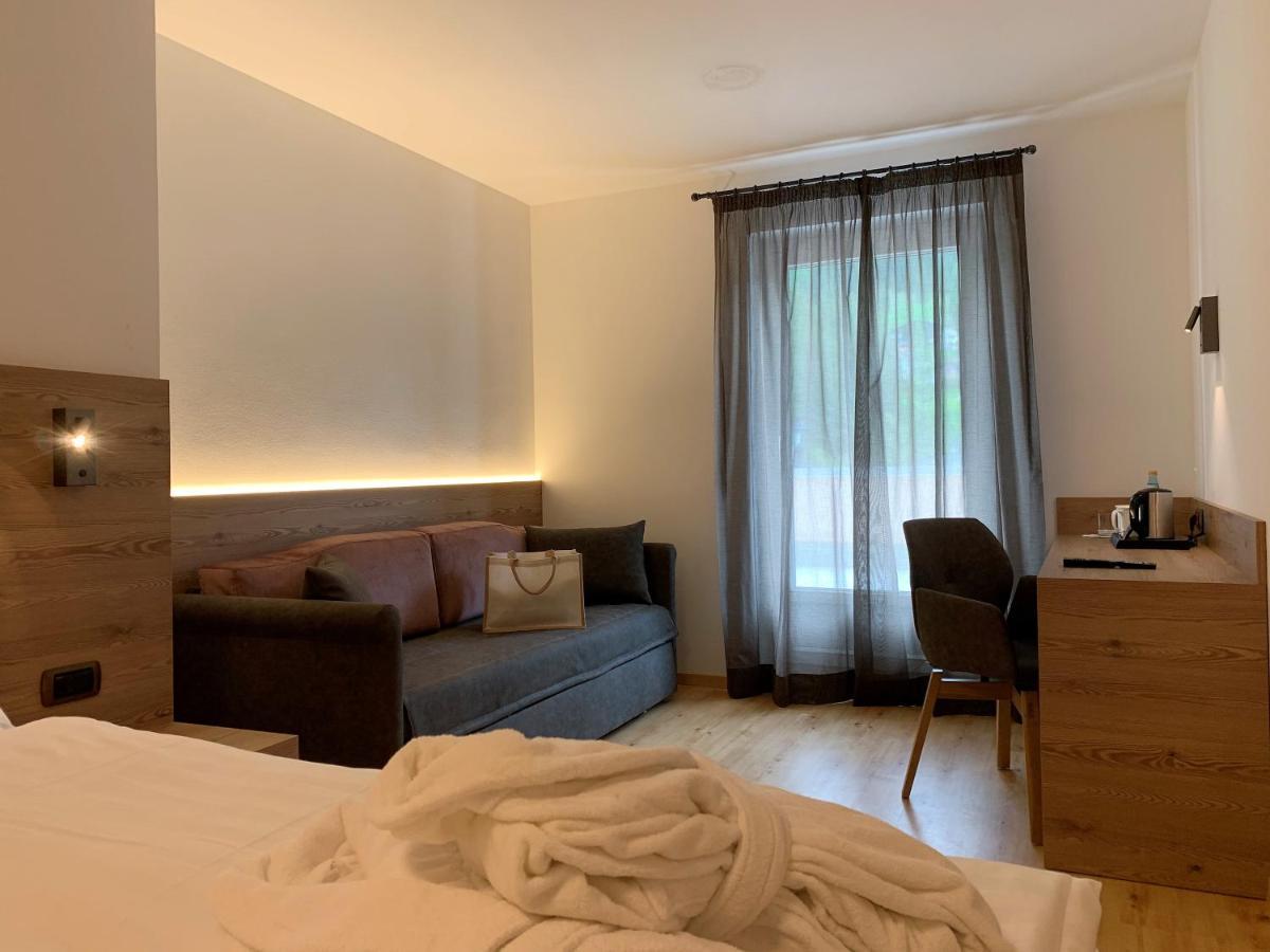 Hotel Miravalle سوراغا المظهر الخارجي الصورة