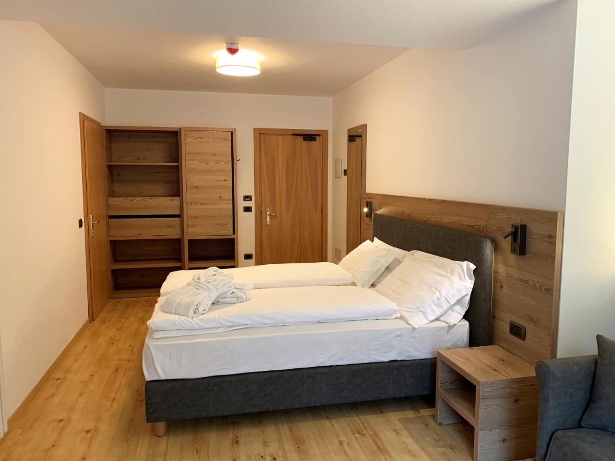 Hotel Miravalle سوراغا المظهر الخارجي الصورة