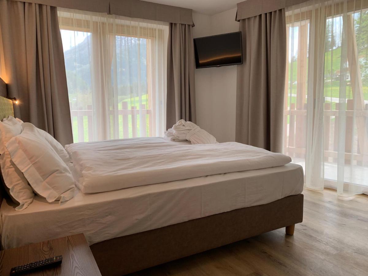Hotel Miravalle سوراغا المظهر الخارجي الصورة
