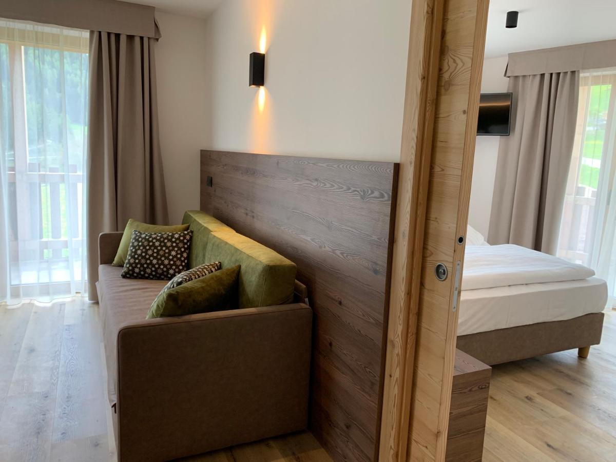 Hotel Miravalle سوراغا المظهر الخارجي الصورة