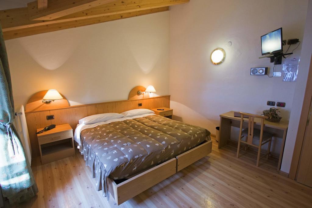 Hotel Miravalle سوراغا المظهر الخارجي الصورة