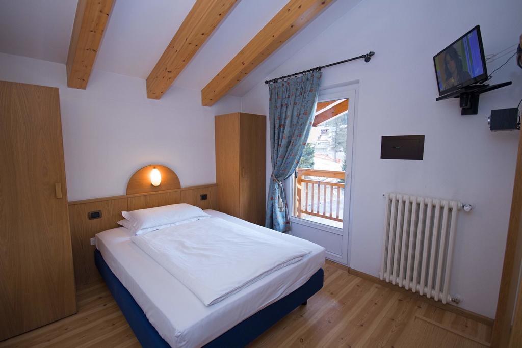 Hotel Miravalle سوراغا المظهر الخارجي الصورة